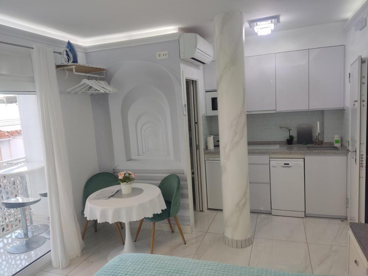 Silver Horizon Luxury Apartment 네르하 외부 사진