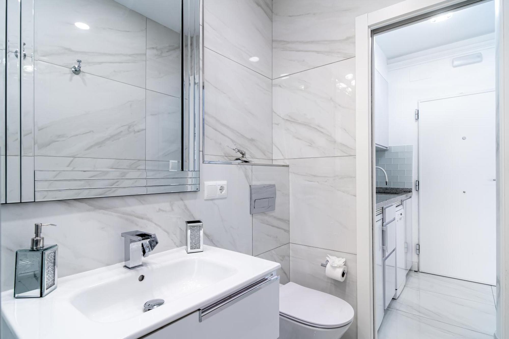 Silver Horizon Luxury Apartment 네르하 외부 사진